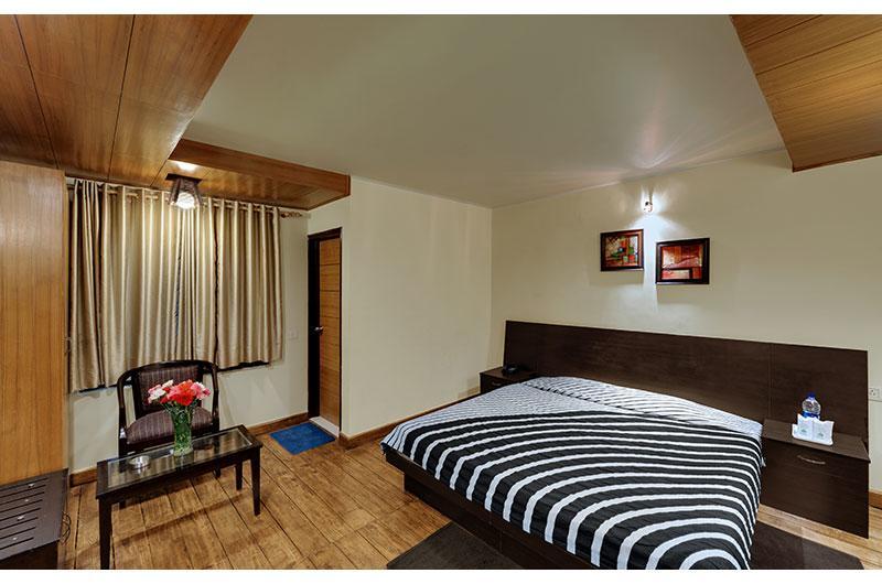 Hotel Suman Paradise Nainital Exterior foto